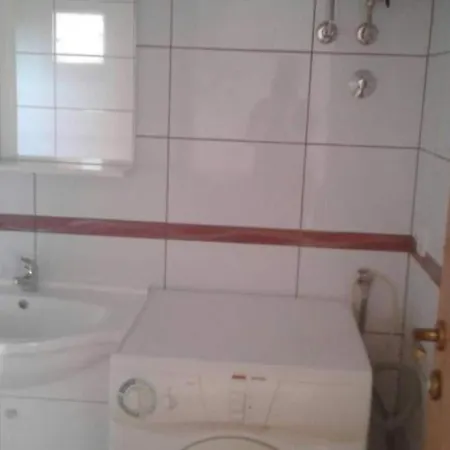 Lägenhet One Bedroom With Terrace A1 *