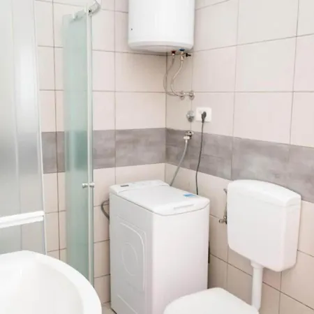 Apartman One Bedroom With Terrace A1