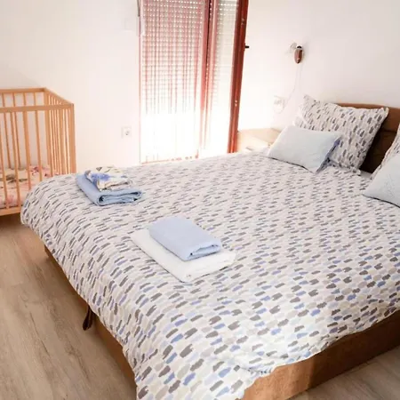 One Bedroom With Terrace A1 Apartman *