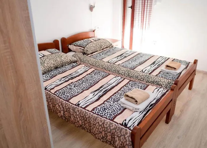 דירה One Bedroom With Terrace A1