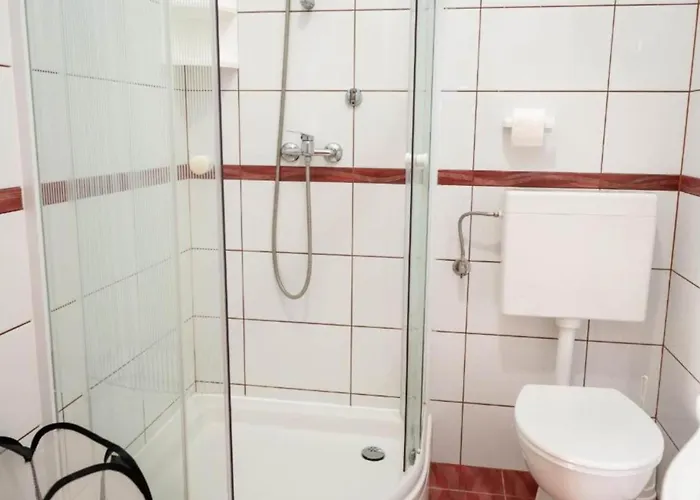 One Bedroom With Terrace A1 דירה *